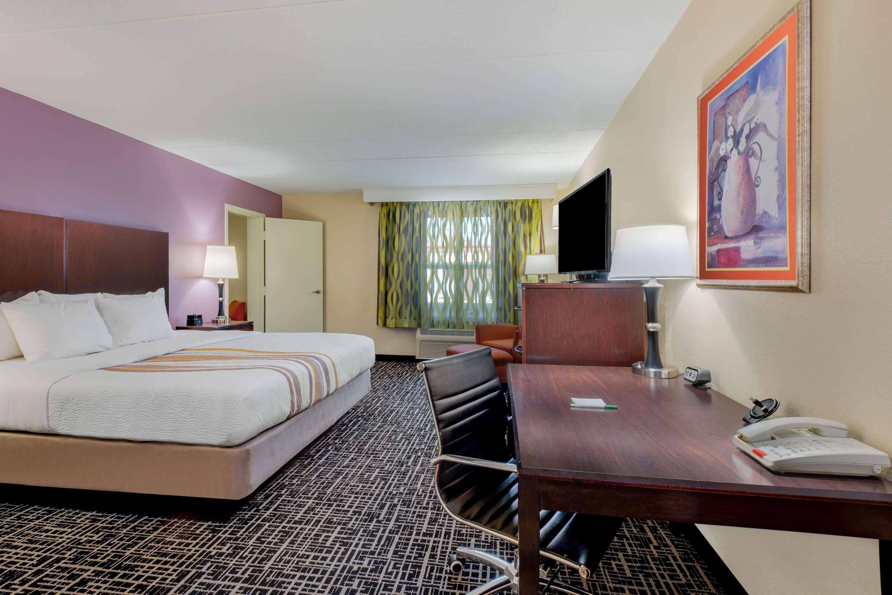 Отель La Quinta By Wyndham Lexington Park - Patuxent Калифорния Экстерьер фото